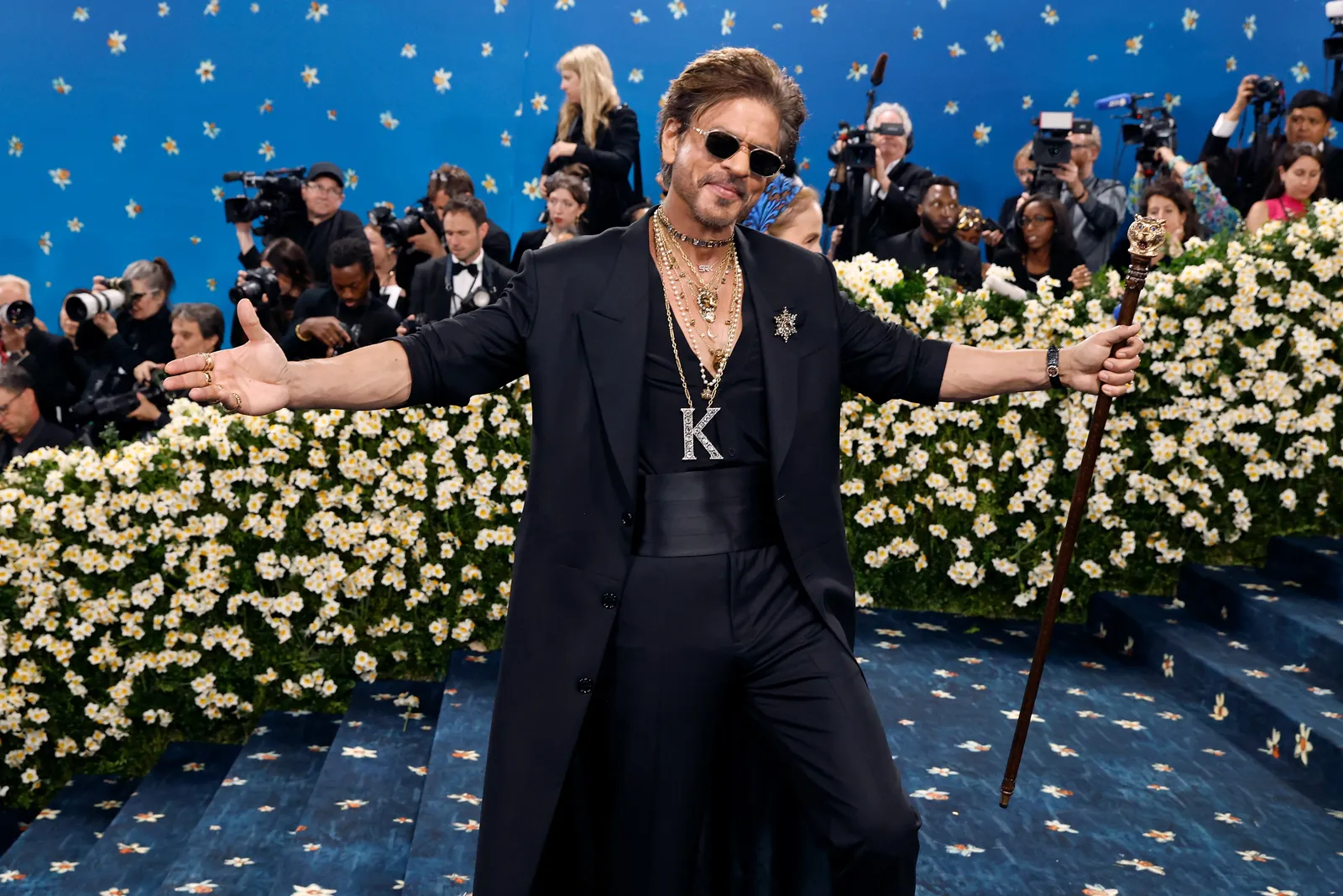 Shah Rukh Khan Biography: Age, Life, Career, and Legacy